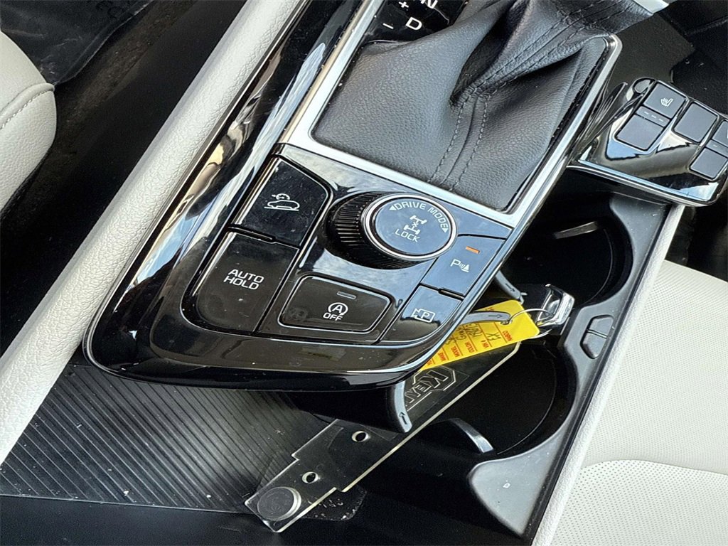 Used 2024 Kia Sportage EX image 23