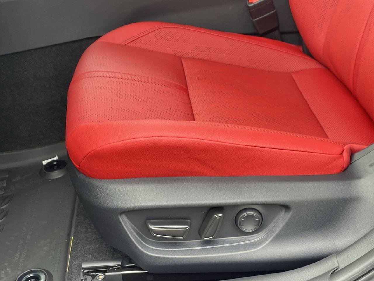 New 2026 Toyota Camry XSE FWD image 17