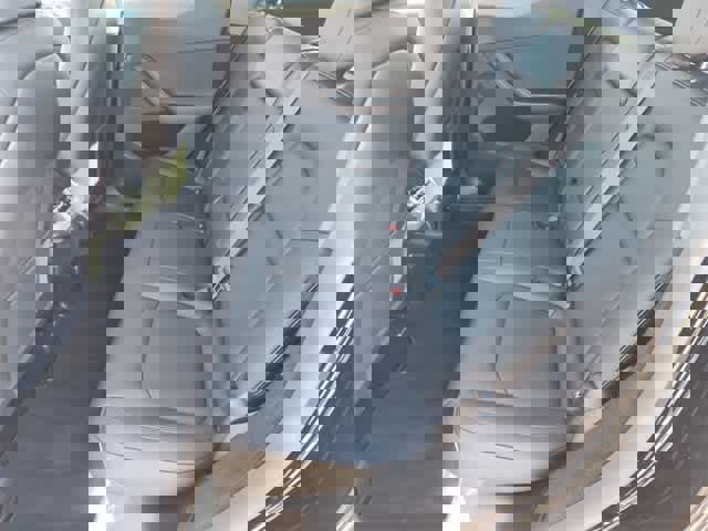 Used 2023 Tesla Model Y Long Range image 18