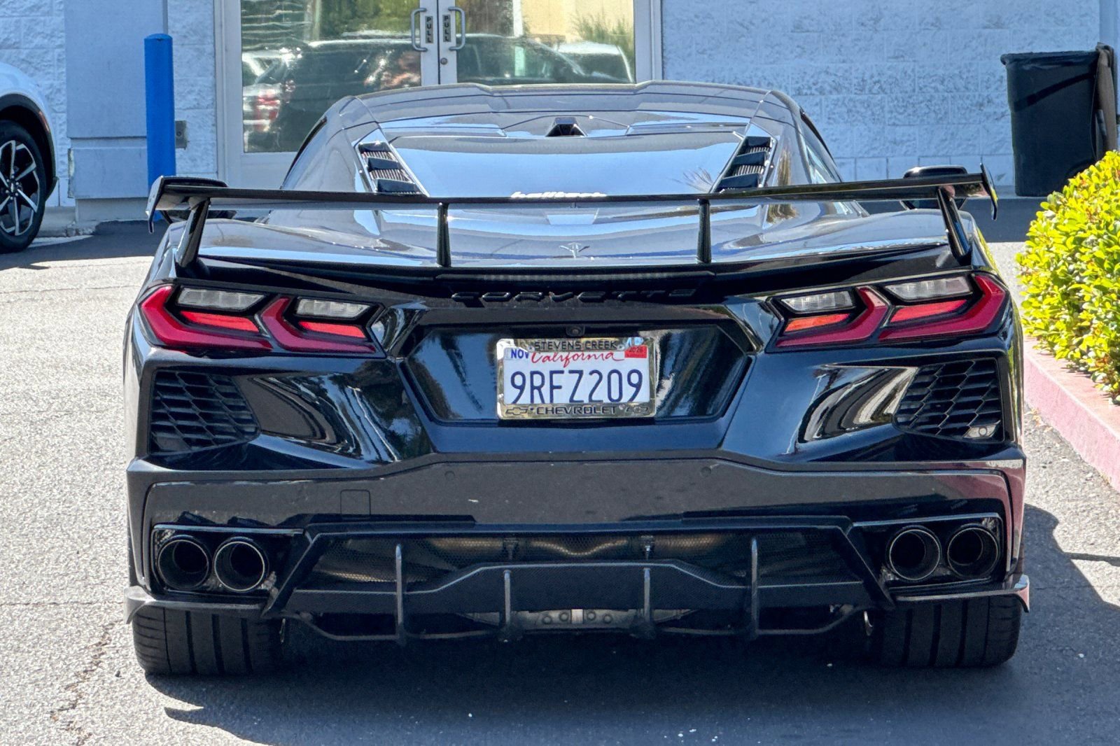 Used 2022 Chevrolet Corvette Stingray Premium Cpe w/ Z51 Performance Package image 6