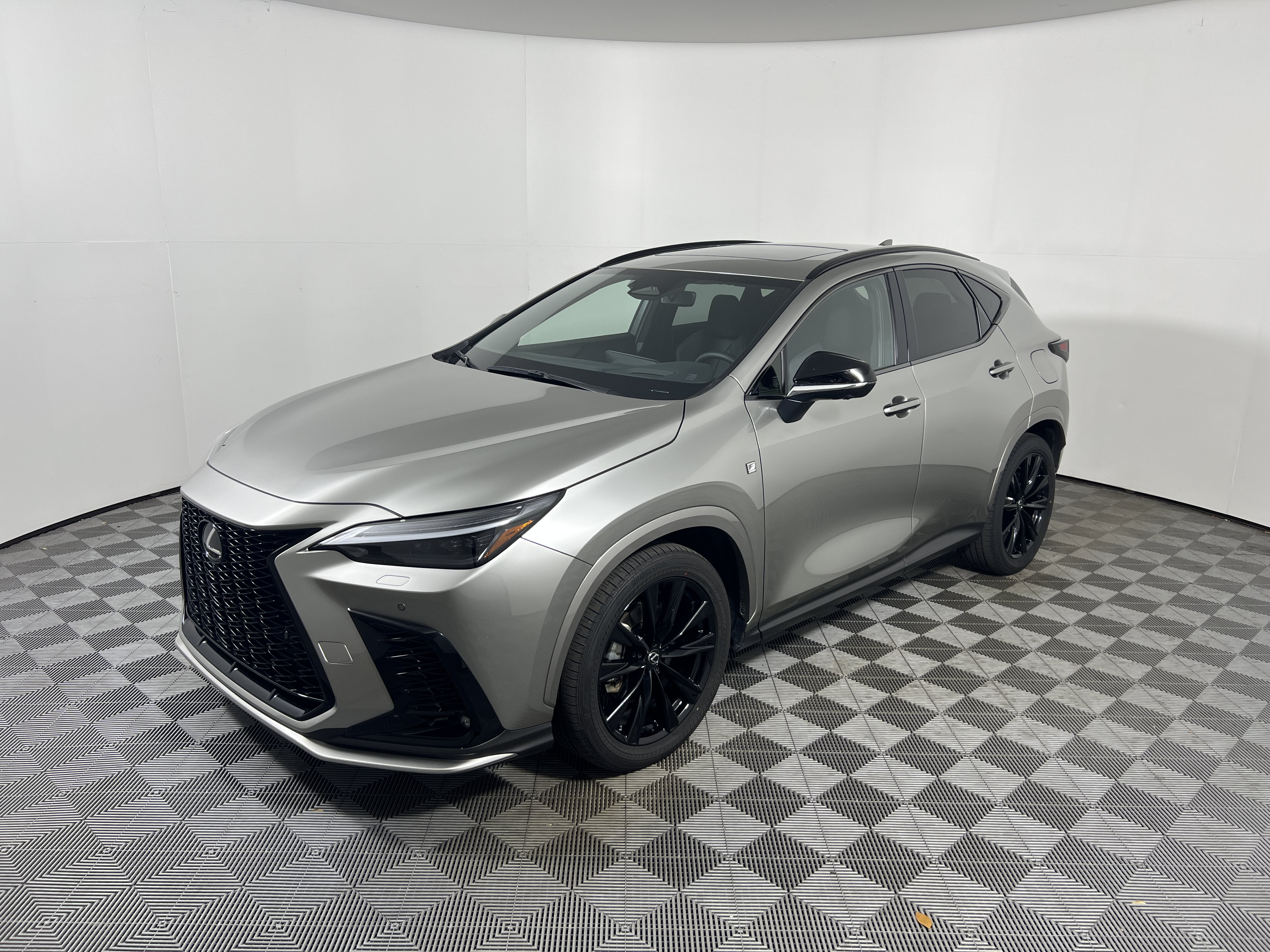 Used 2024 Lexus NX 450h+ F Sport w/ Vision Package AWD/4WD image 9