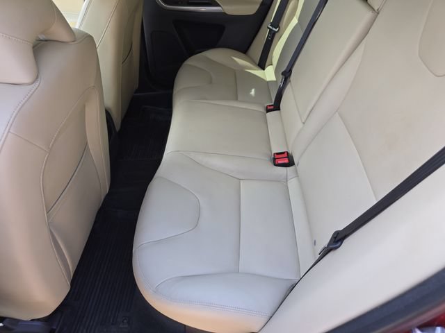 Used 2016 Volvo XC60 T5 Premier w/ Proximity Package FWD image 15