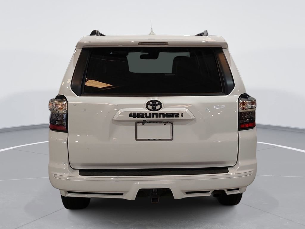 Used 2022 Toyota 4Runner TRD Sport w/ Technology Package RWD image 4