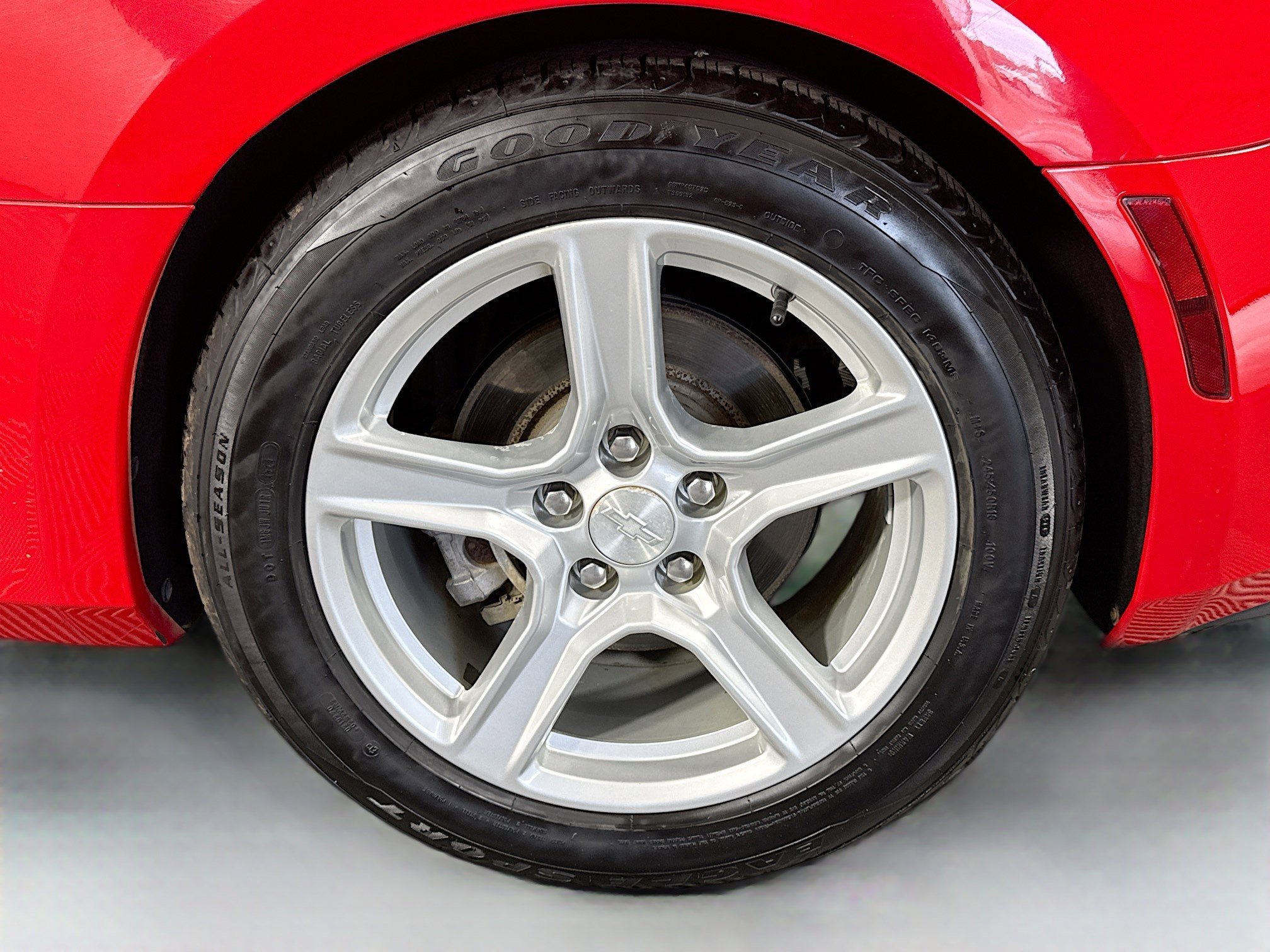 Used 2020 Chevrolet Camaro LT image 35