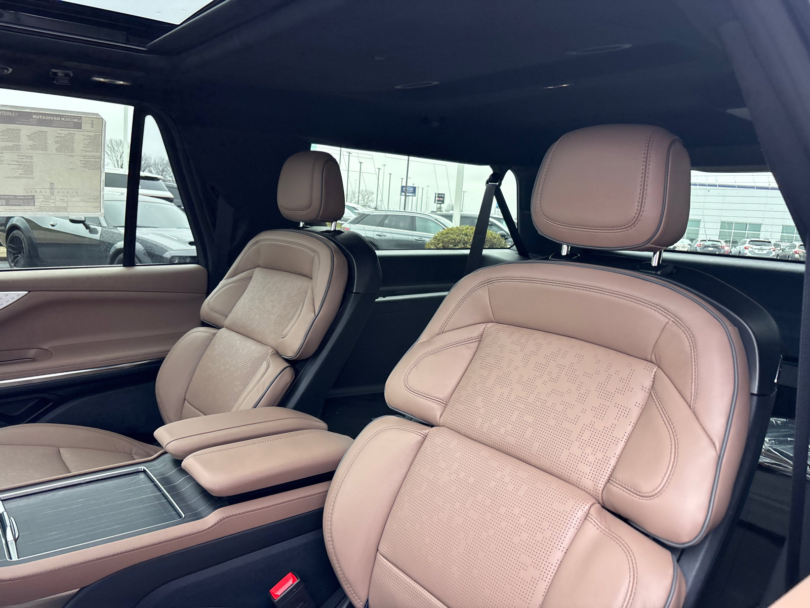 New 2026 Lincoln Navigator L Black Label AWD/4WD image 26