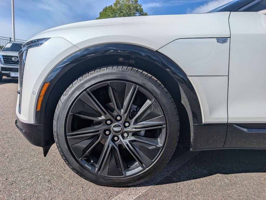 Certified 2024 Cadillac Lyriq Sport w/ Nappa Leather Package AWD/4WD image 9