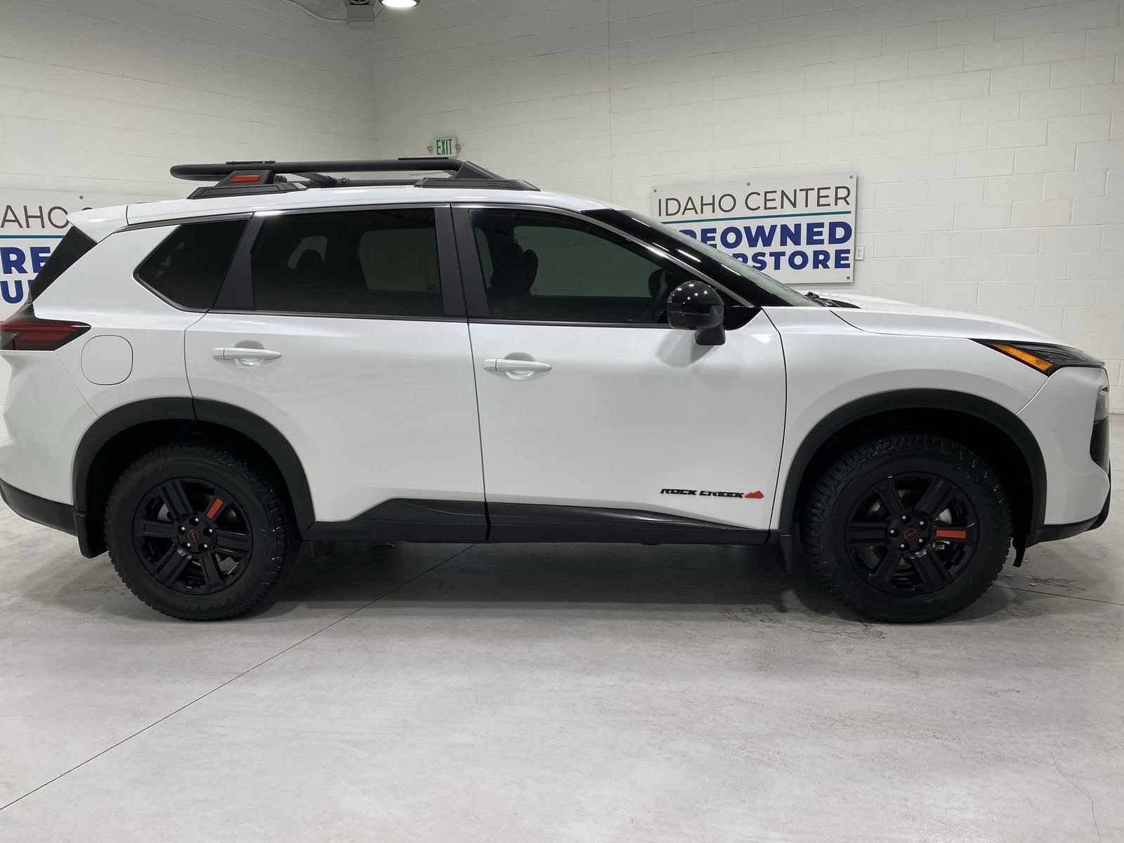 Used 2026 Nissan Rogue SV w/ Rock Creek Premium Package AWD/4WD image 9