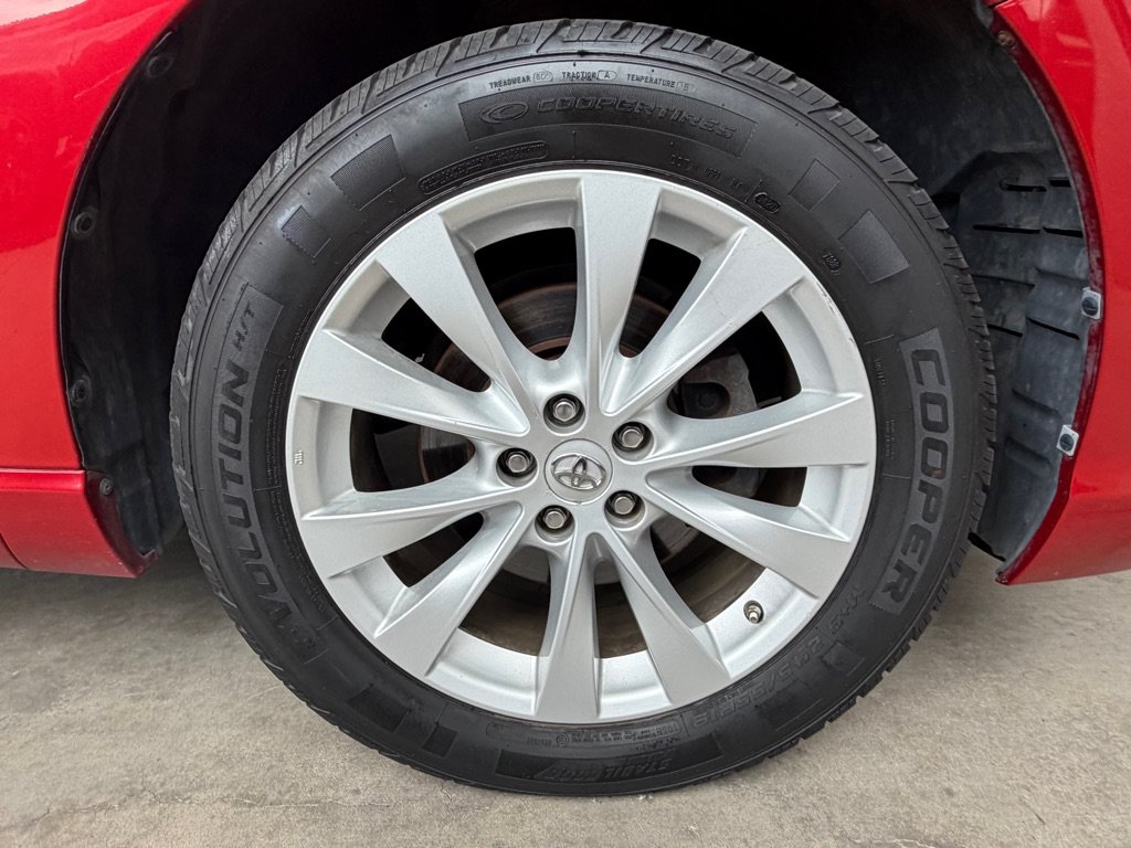 Used 2013 Toyota Venza XLE w/ XLE Premium Pkg FWD image 55
