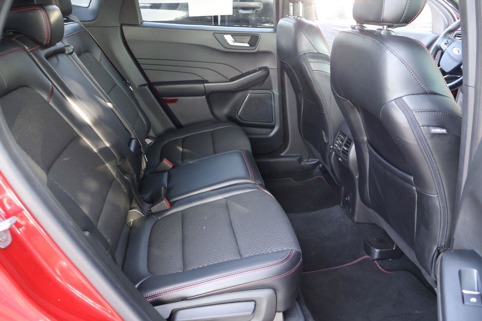 Used 2023 Ford Escape ST-Line w/ Tech Pack #1 FWD image 15
