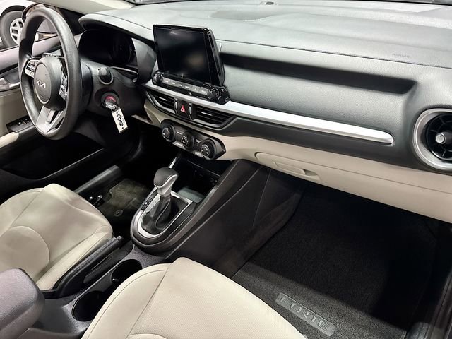 Used 2023 Kia Forte LXS w/ LXS Technology Package FWD image 27
