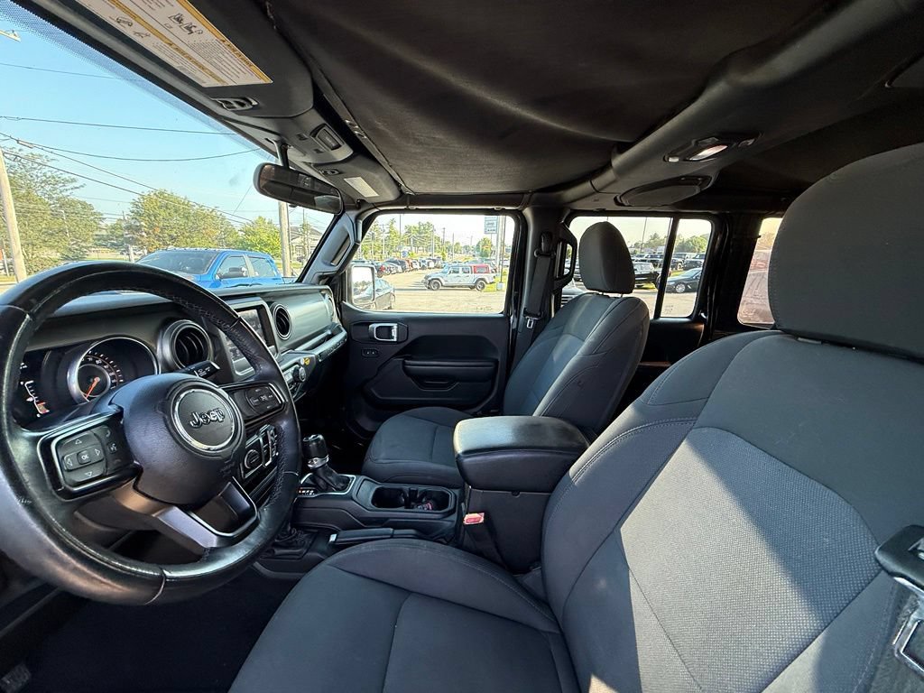 Used 2018 Jeep Wrangler Unlimited Sport S AWD/4WD image 12