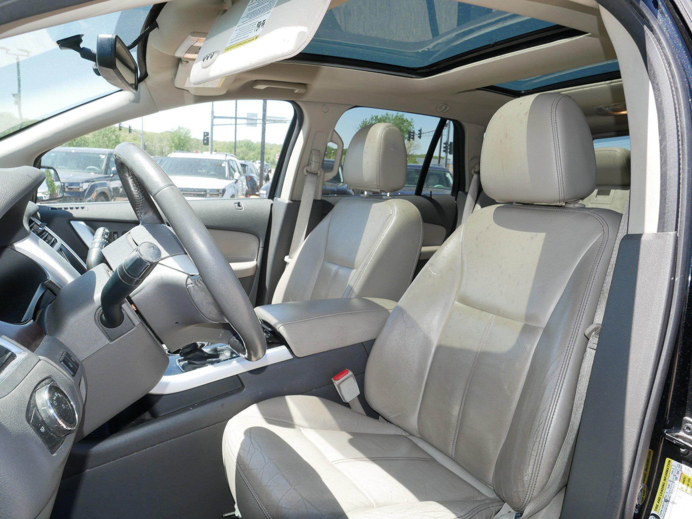 Used 2013 Ford Edge Limited FWD image 13