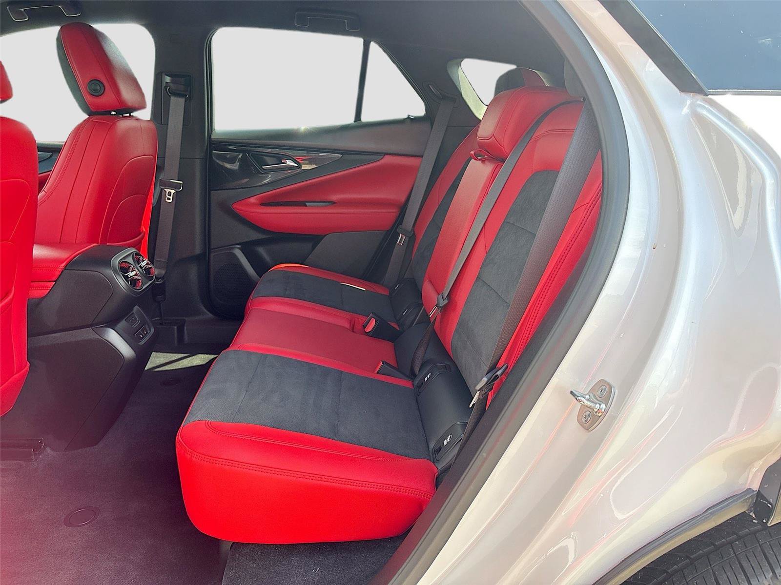 Used 2024 Chevrolet Blazer EV RS RWD image 25