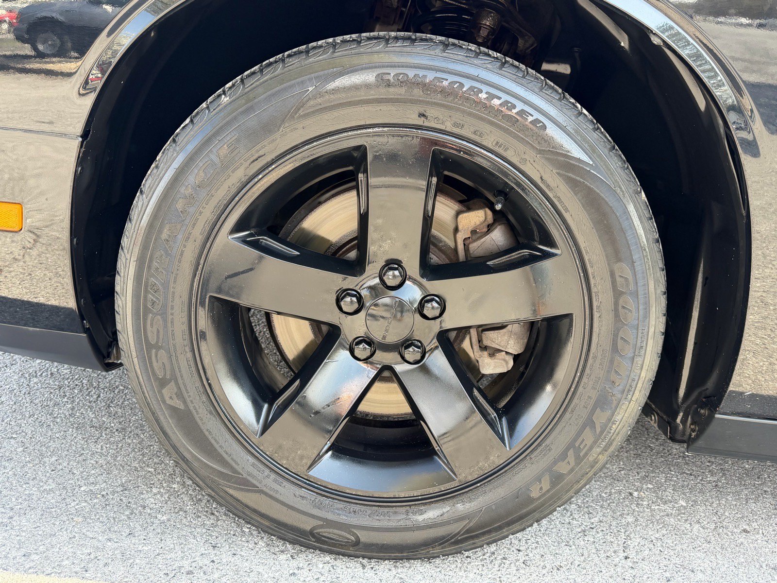 Used 2012 Dodge Challenger R/T Plus RWD image 7