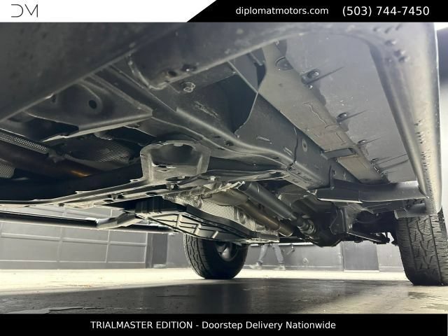 Used 2024 INEOS Grenadier Station Wagon AWD/4WD image 50