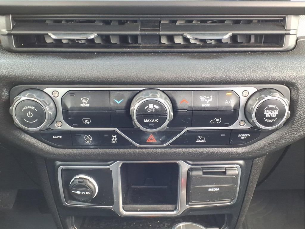 Used 2024 Jeep Gladiator Sport image 16