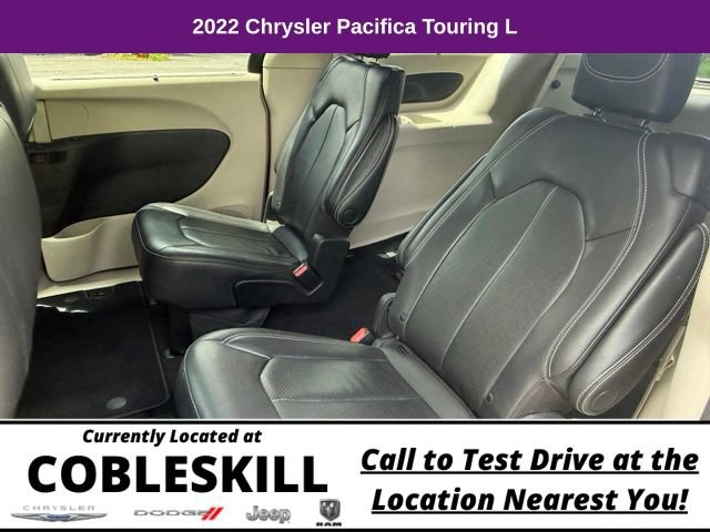 Used 2022 Chrysler Pacifica Touring-L AWD/4WD image 12