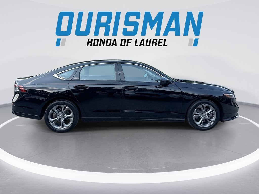 Used 2023 Honda Accord EX-L image 9