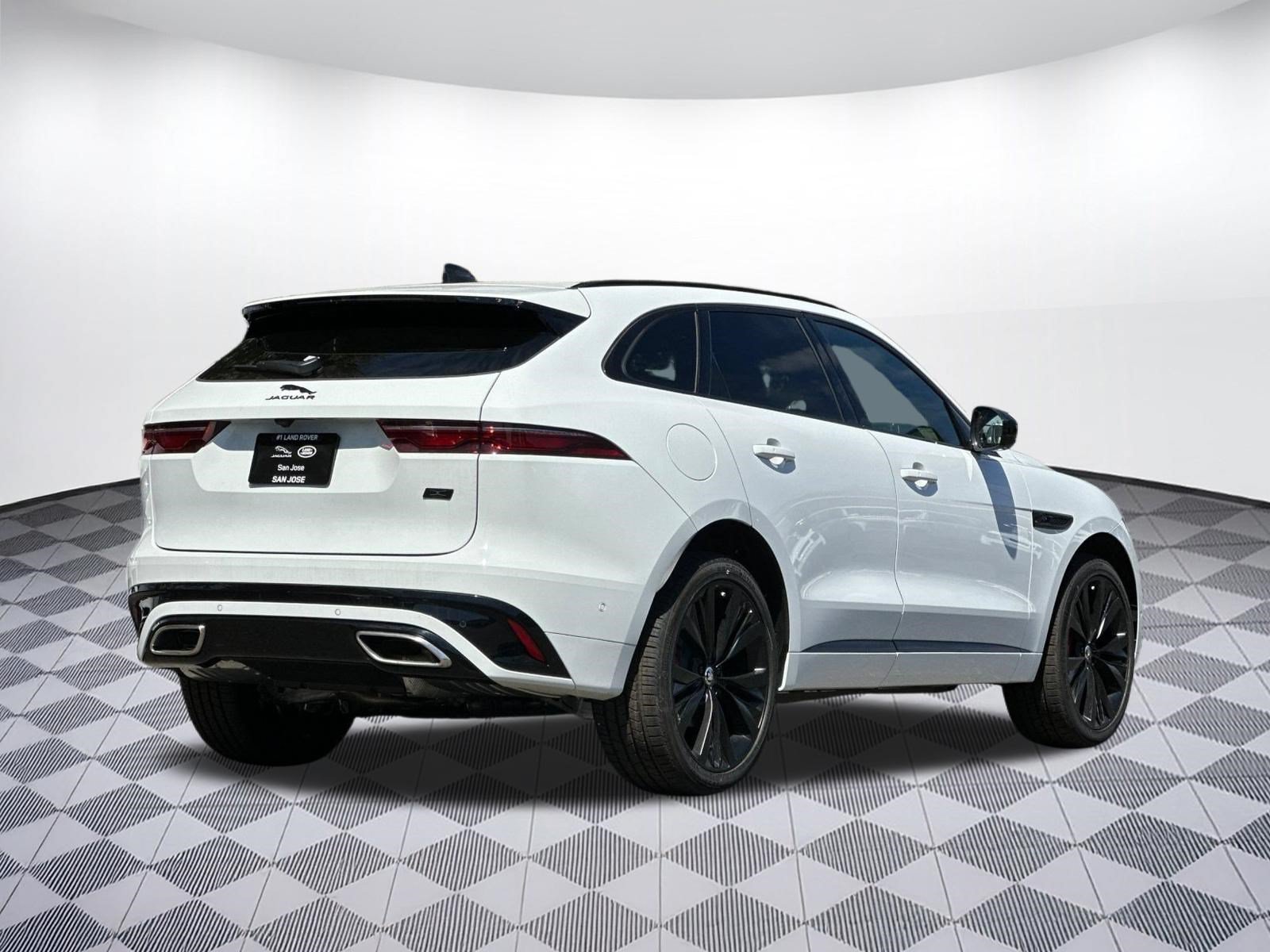 New 2026 Jaguar F-PACE R-Dynamic S AWD/4WD image 8