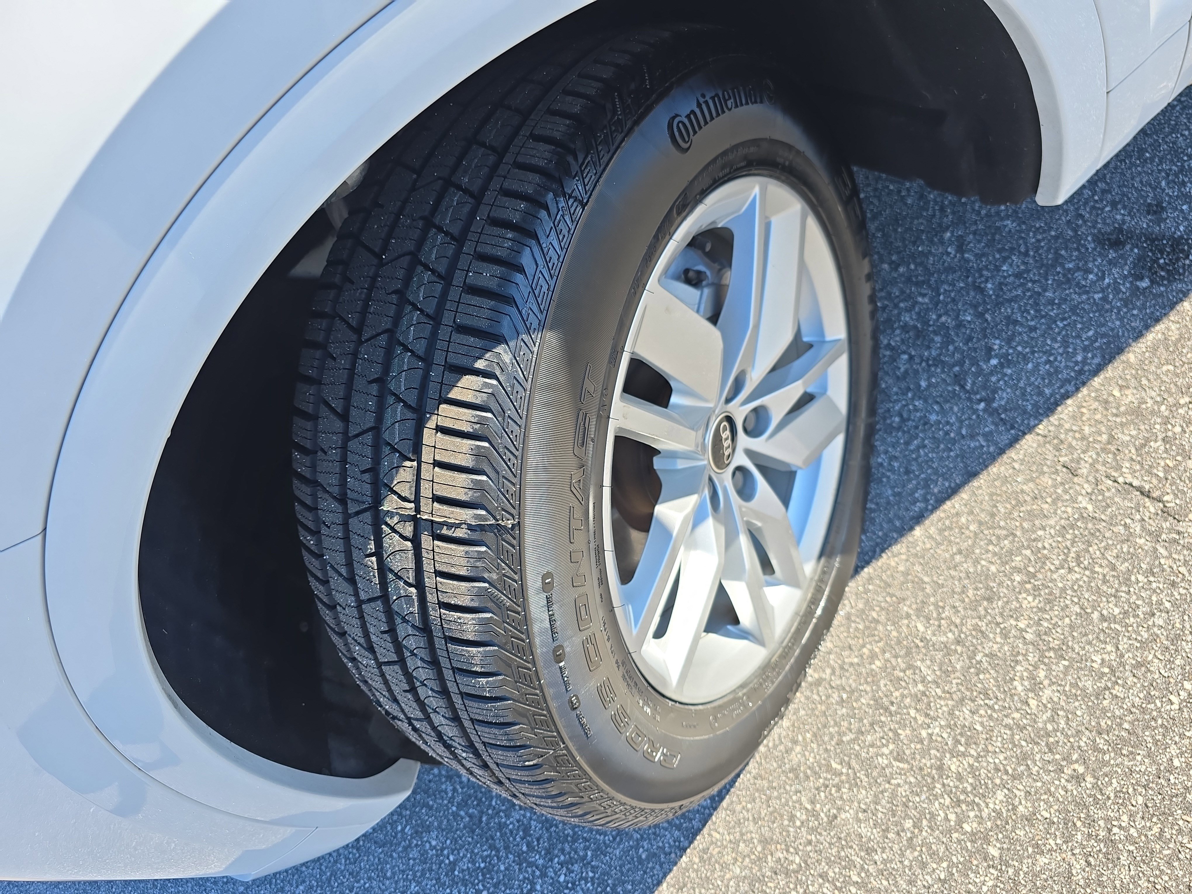 Used 2022 Audi Q5 2.0T Premium w/ Convenience Package image 31