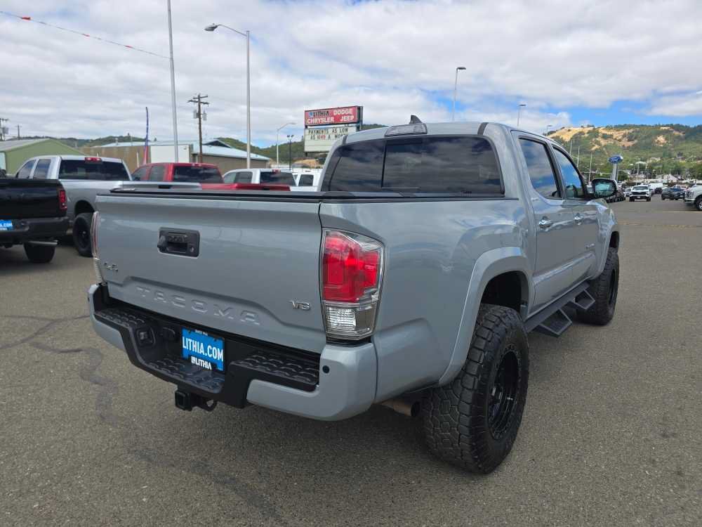 Used 2019 Toyota Tacoma Limited AWD/4WD image 5