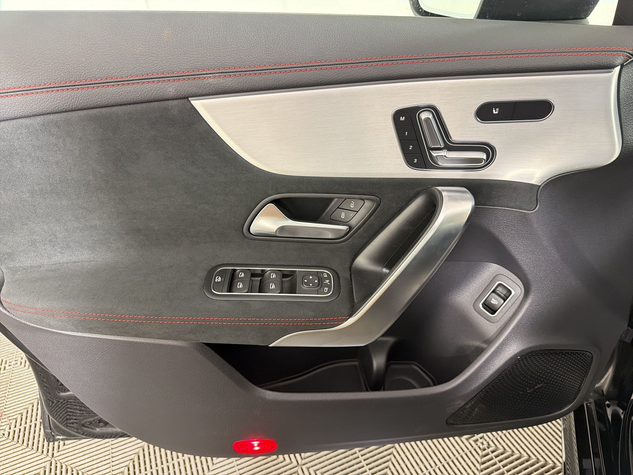 New 2026 Mercedes-Benz CLA 250 4MATIC image 13