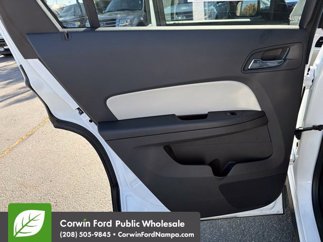 Used 2017 GMC Terrain SLT w/ Open Road Package AWD/4WD image 28