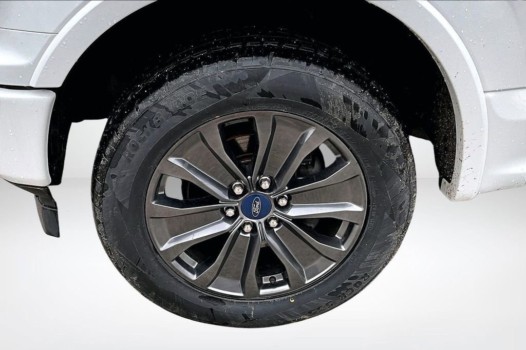 Used 2018 Ford F150 XLT w/ Equipment Group 302A Luxury image 34