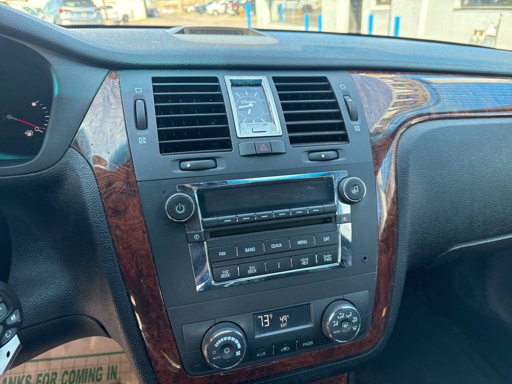 Used 2006 Cadillac DTS FWD image 22