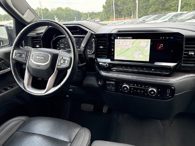Used 2025 GMC Sierra 1500 SLT RWD image 3