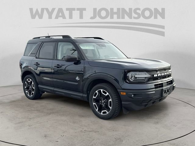 Used 2021 Ford Bronco Sport Outer Banks w/ Outer Banks Package AWD/4WD image 7