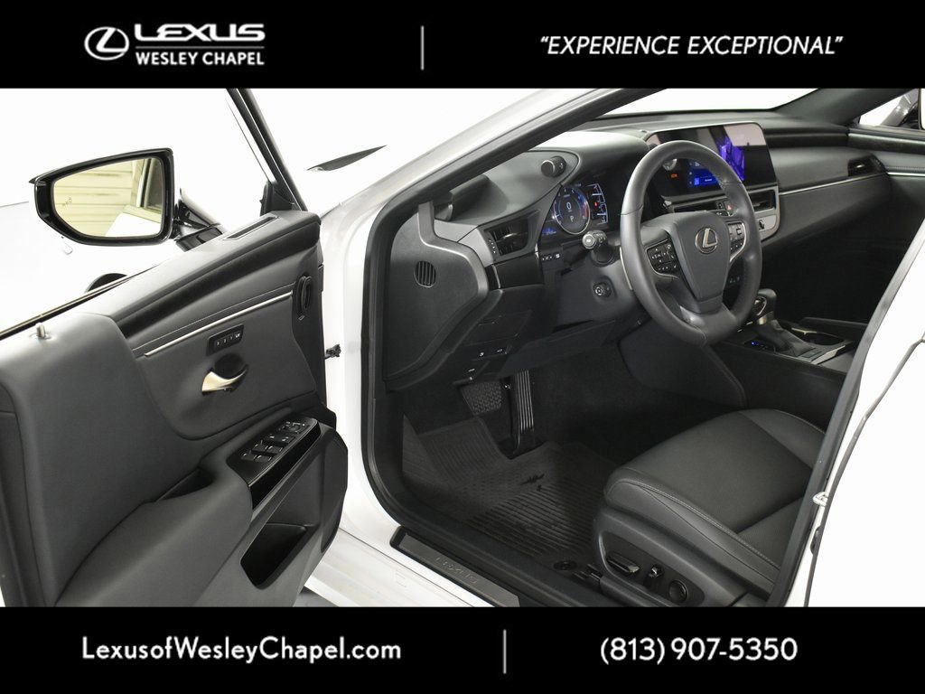 Used 2024 Lexus ES 250 250 w/ Premium Package image 20