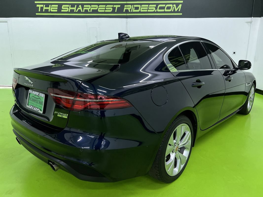 Used 2020 Jaguar XE S RWD image 9