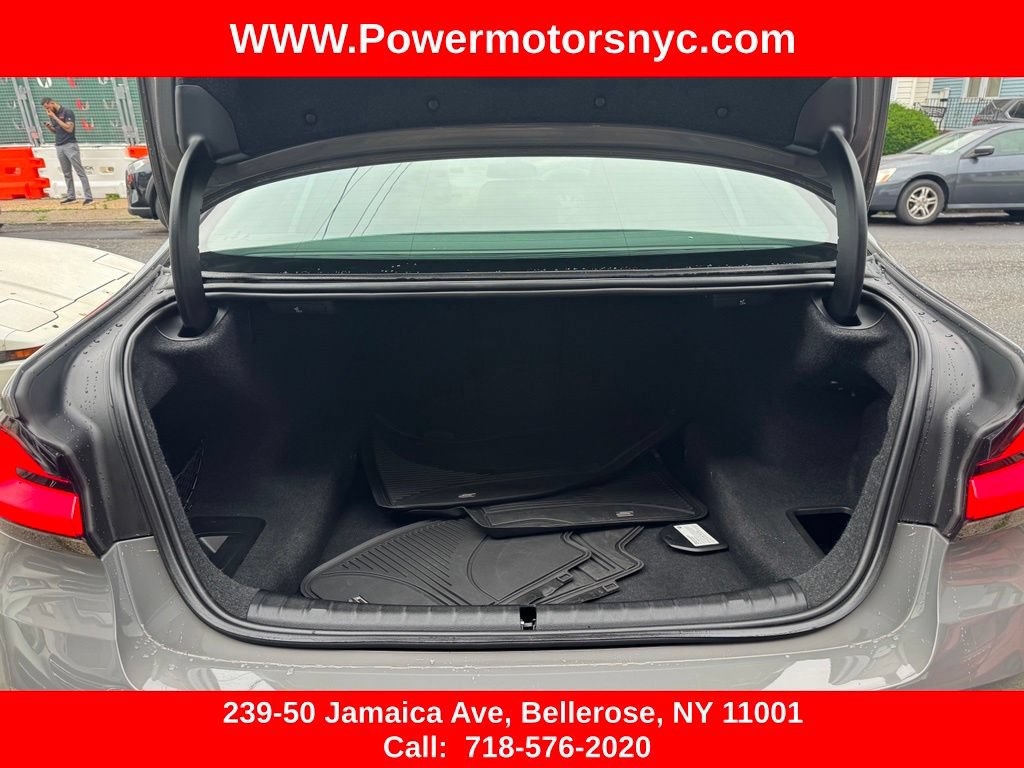 Used 2021 BMW 530i xDrive w/ Executive Package AWD/4WD image 16