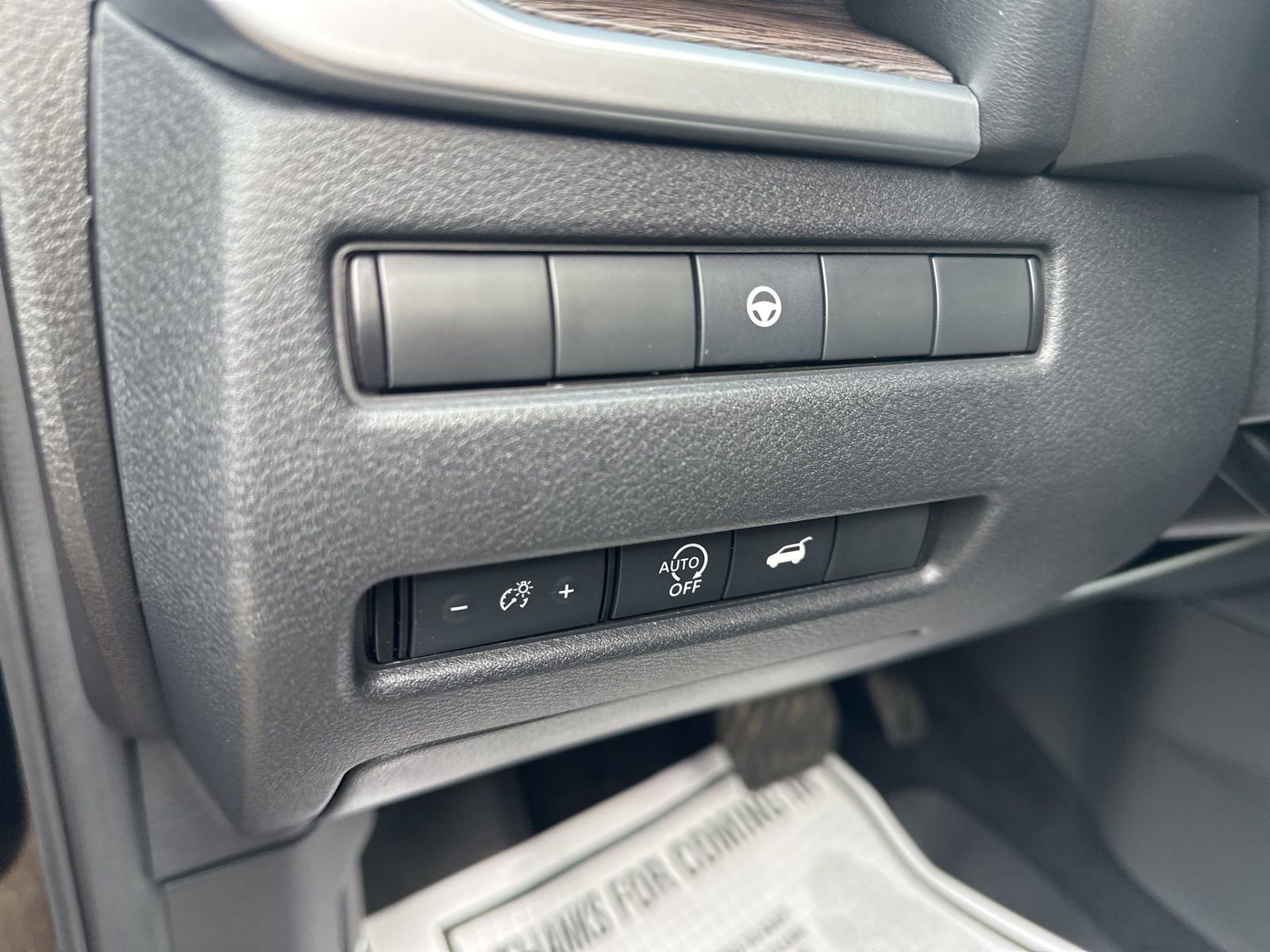 Used 2024 Nissan Rogue Platinum image 13