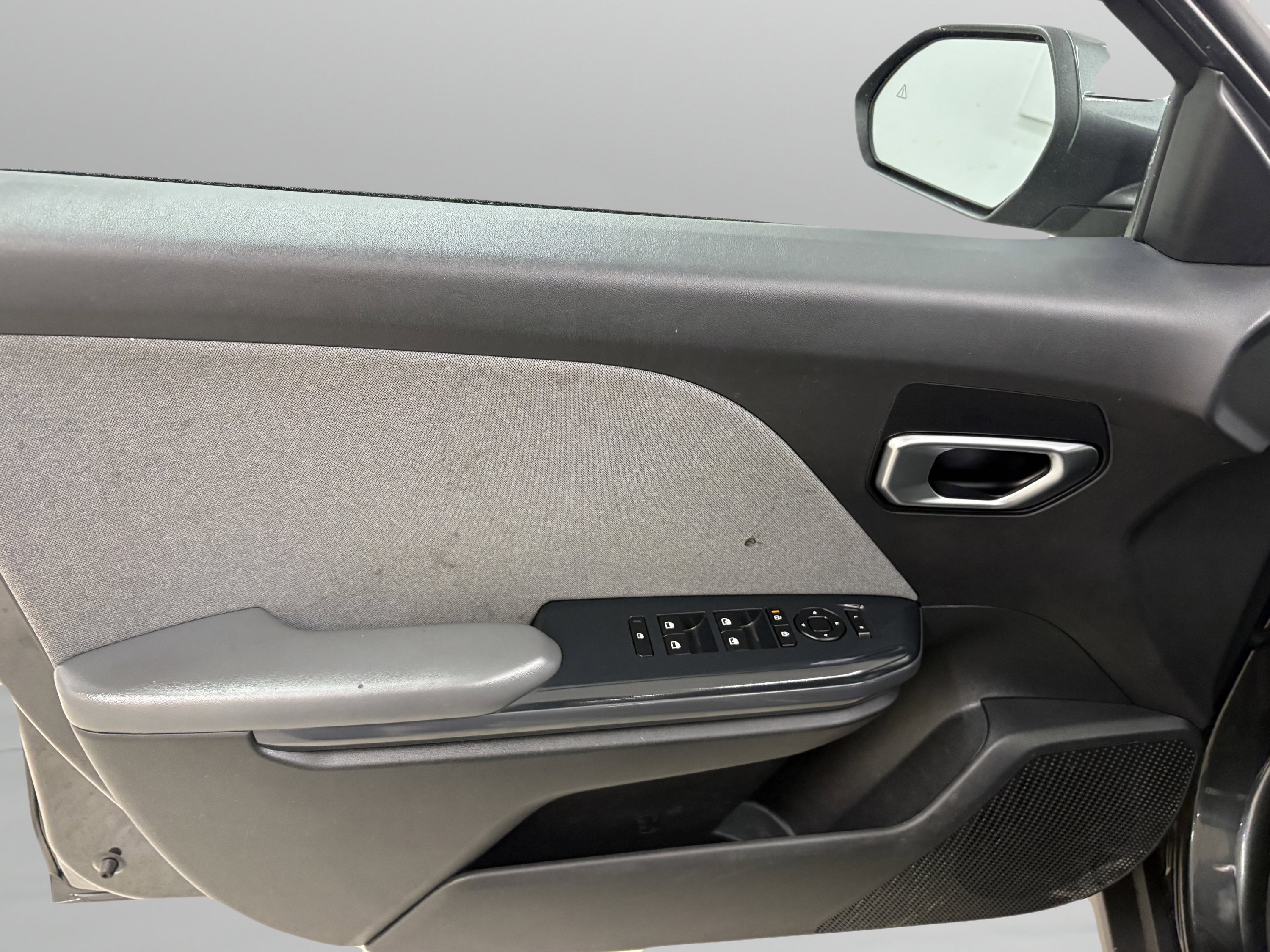 Used 2025 Kia K4 EX image 22