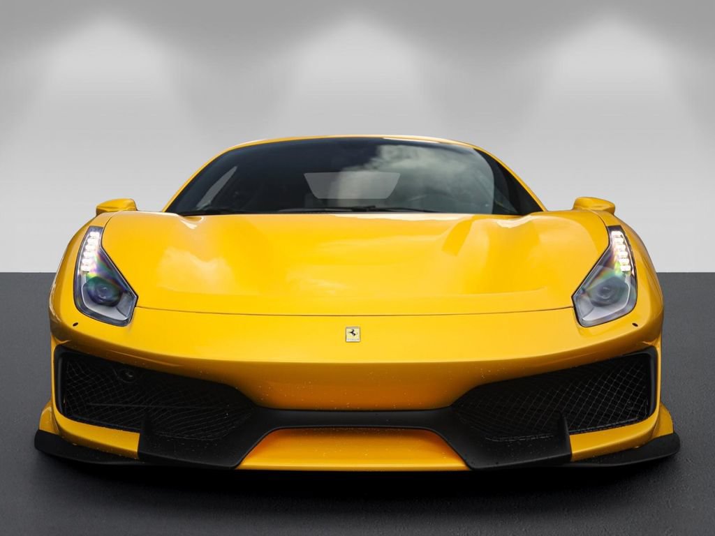 Used 2019 Ferrari 488 Pista Coupe RWD image 8