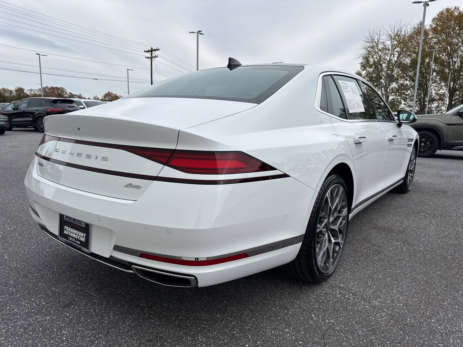 Used 2025 Genesis G90 3.5T image 7