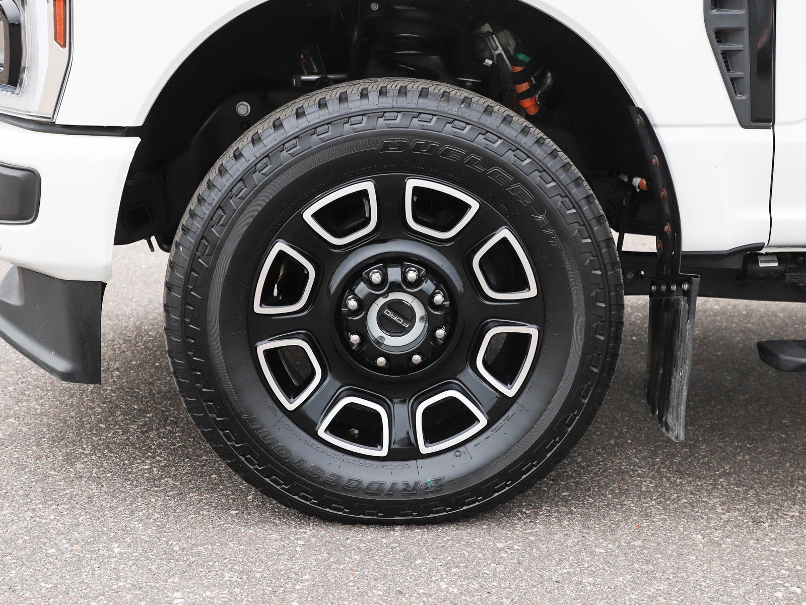 Used 2026 Ford F350 Platinum AWD/4WD image 28