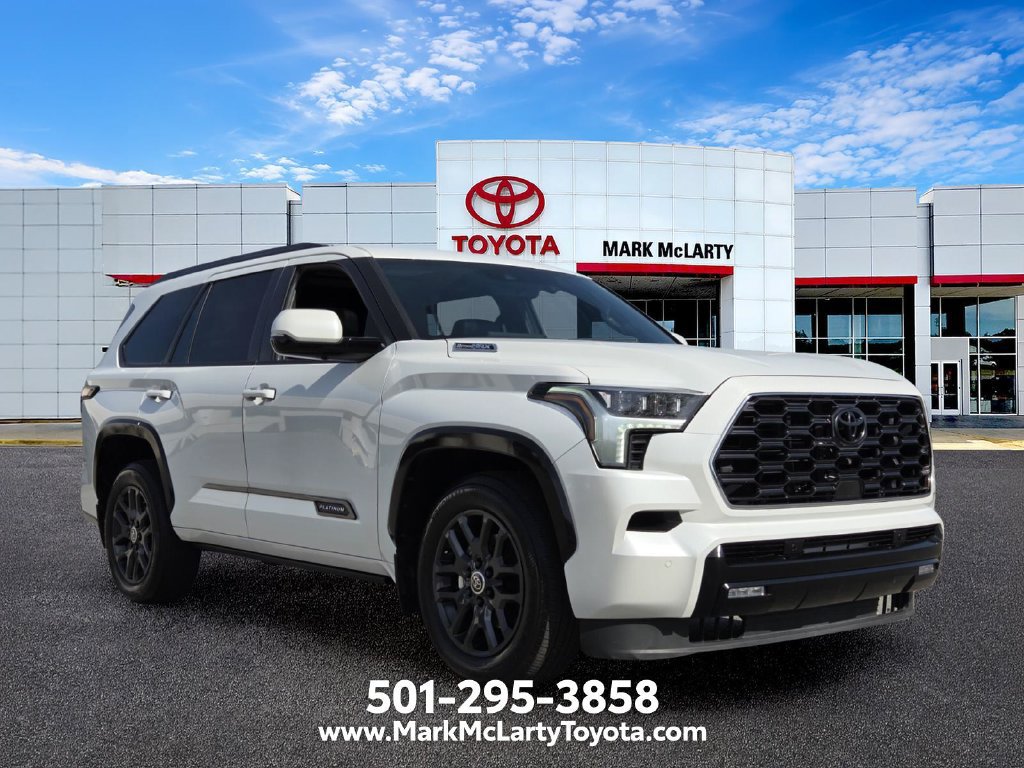 Used 2024 Toyota Sequoia Platinum AWD/4WD image 7