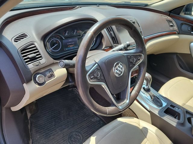 Used 2016 Buick Regal Premium FWD image 16