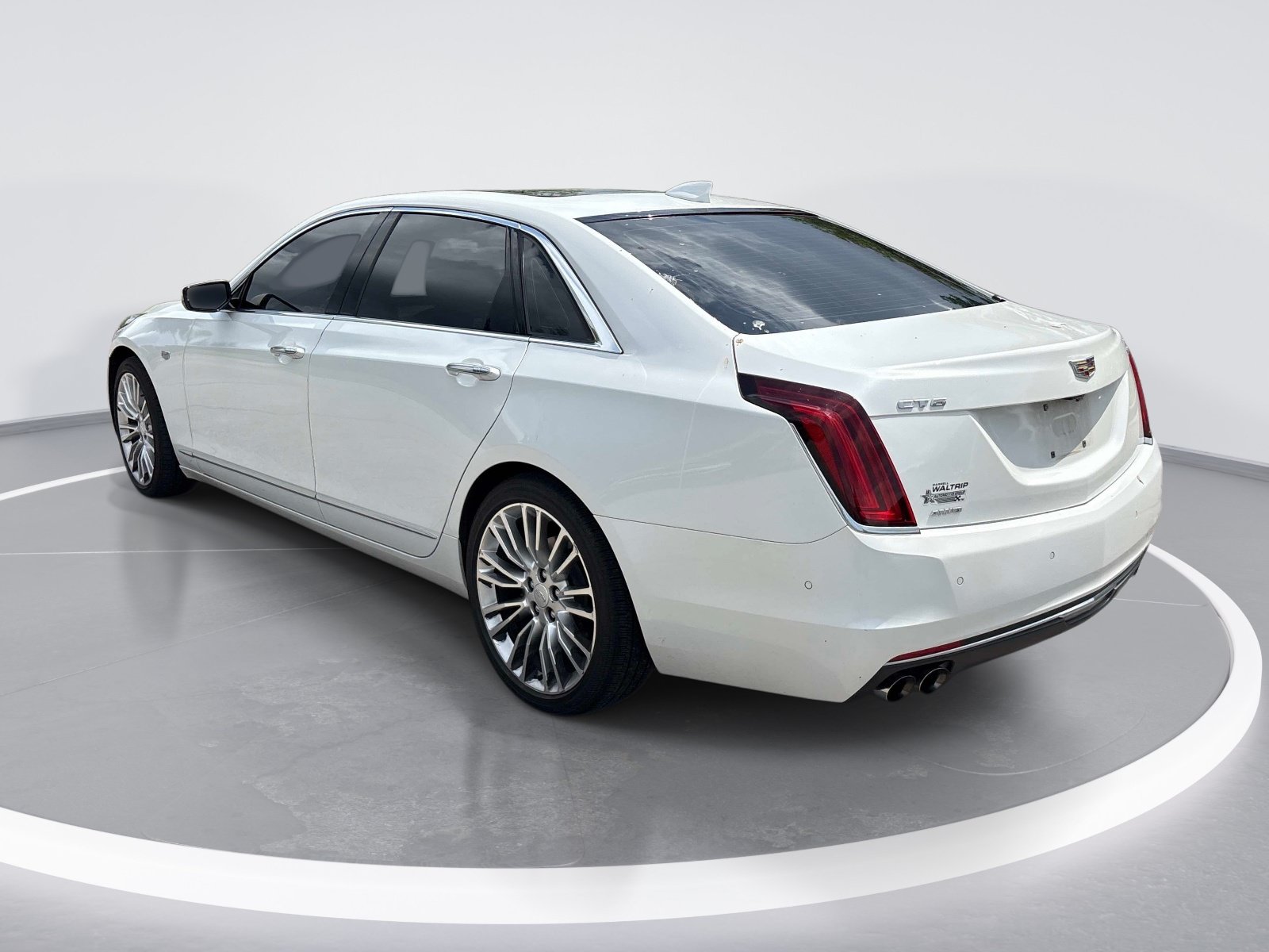Used 2018 Cadillac CT6 Premium Luxury w/ Active Chassis Package AWD/4WD image 6