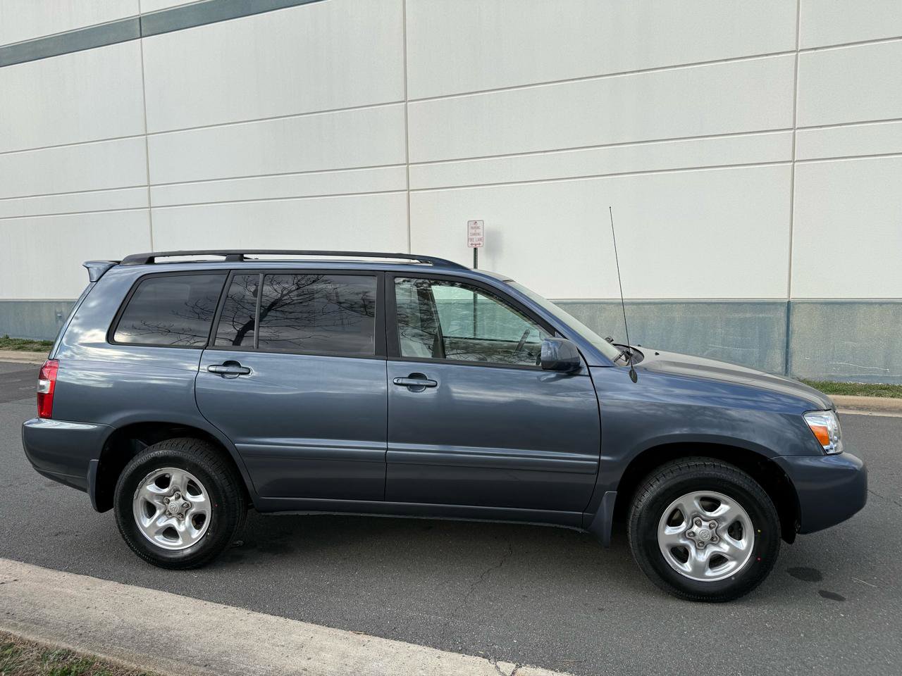Used 2007 Toyota Highlander 4WD image 11