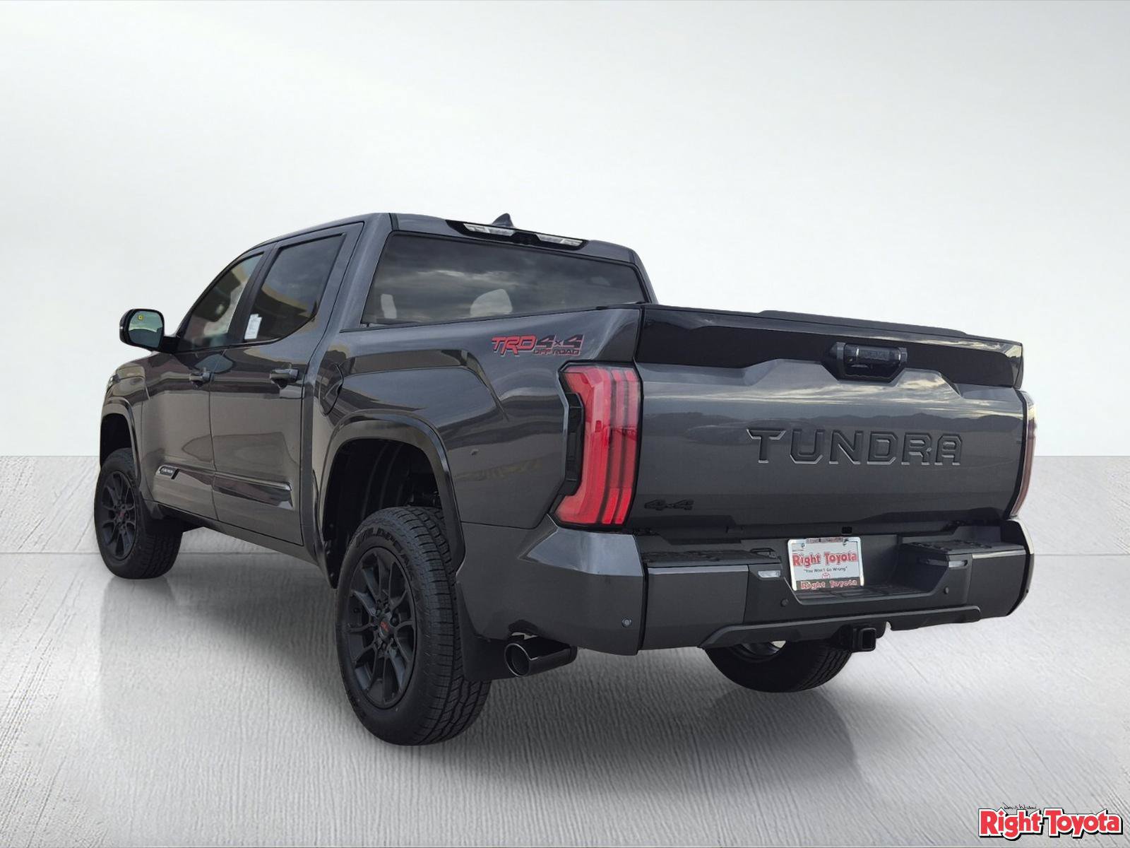 New 2026 Toyota Tundra Platinum w/ TRD Off-Road Package AWD/4WD image 4