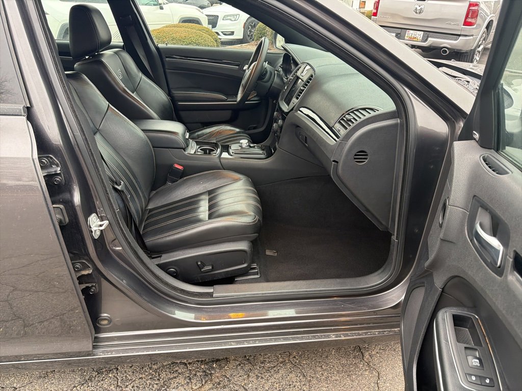Used 2023 Chrysler 300 S image 13
