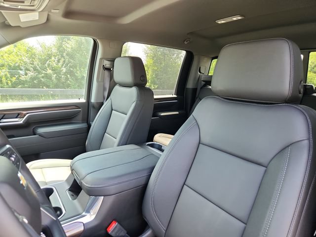 New 2026 Chevrolet Silverado 3500 LT w/ All Star Edition AWD/4WD image 13