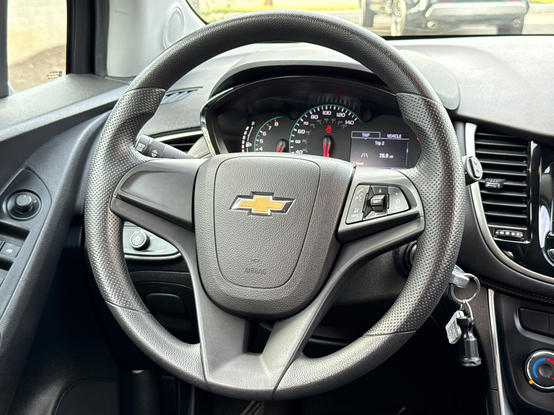 Used 2020 Chevrolet Trax LS FWD image 19