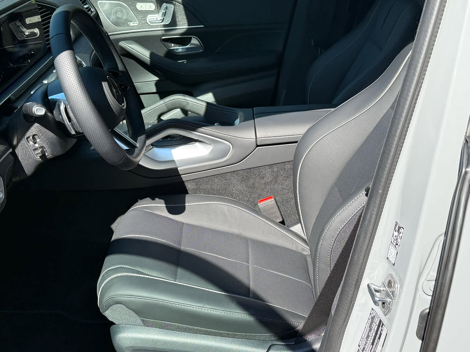 New 2026 Mercedes-Benz GLS 580 4MATIC image 10