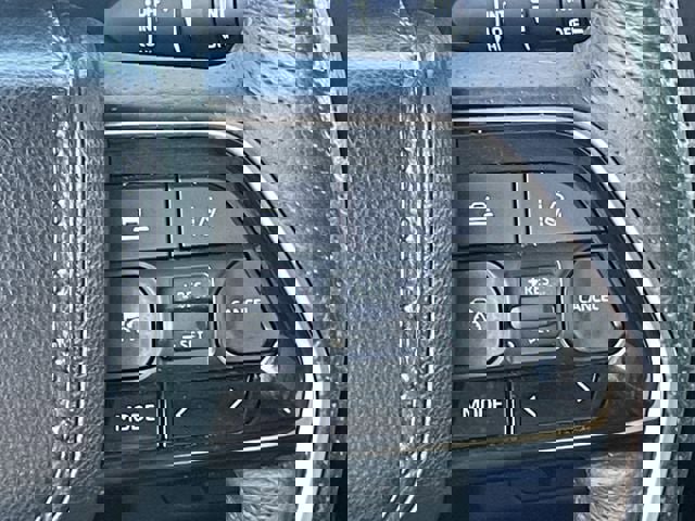 Used 2023 Toyota Sequoia Limited image 13