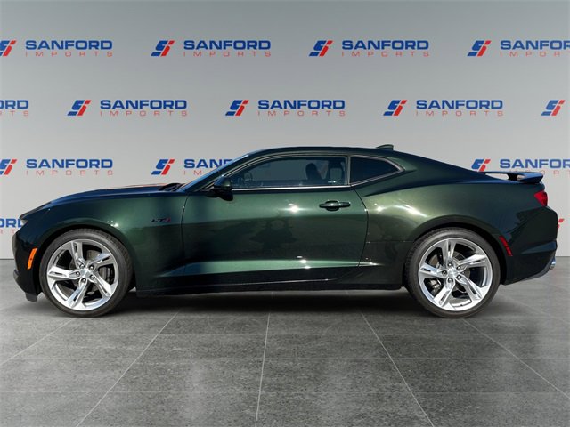 Used 2020 Chevrolet Camaro LT image 2